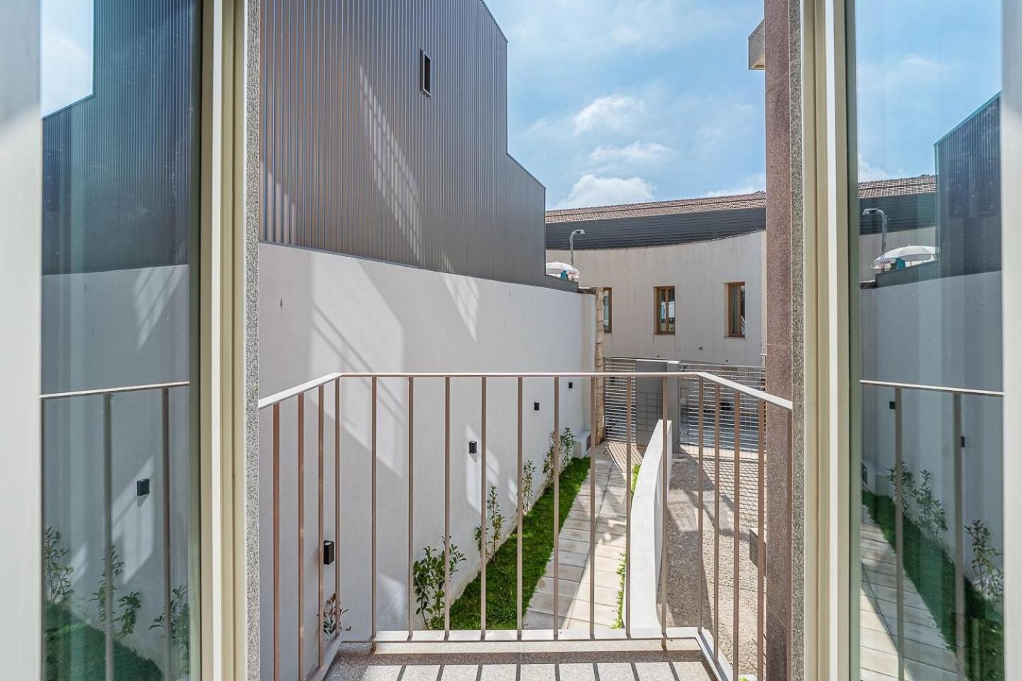 Guestready - Downtown Refuge With Private Parking Apartment Порто Екстериор снимка